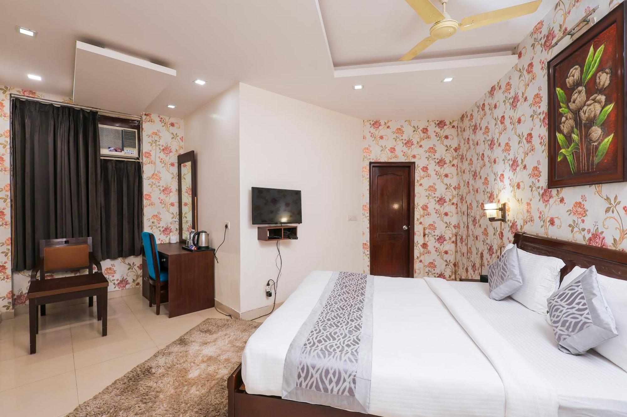 Nikko Blue - Boutique Hotel 구르가온 외부 사진